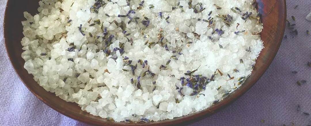 Salt for headaches and migraines