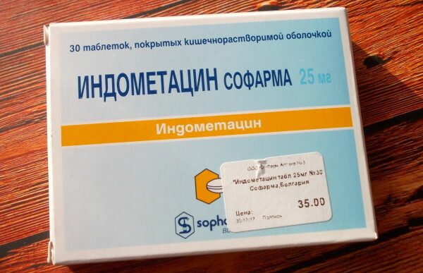 Indomethacine-tabletten, injecties. Indicaties voor gebruik, beoordelingen